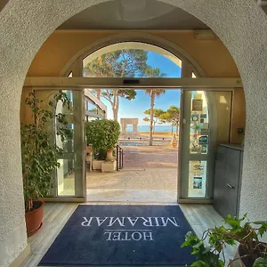 Hotel Restaurant Miramar L'orchidee, La Ciotat