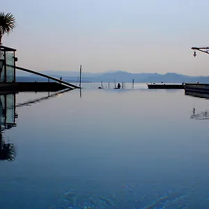 Hotel Western Premier Du Vieux-port, La Ciotat