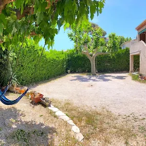 Apartment Blue Summer Vibes For 4p, Ac, Balcony, Parking, At 50m, Access -4